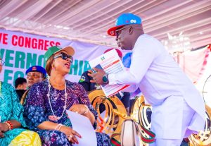 e4f4b503-5462-4ad2-acfe-e6d4e363ecce